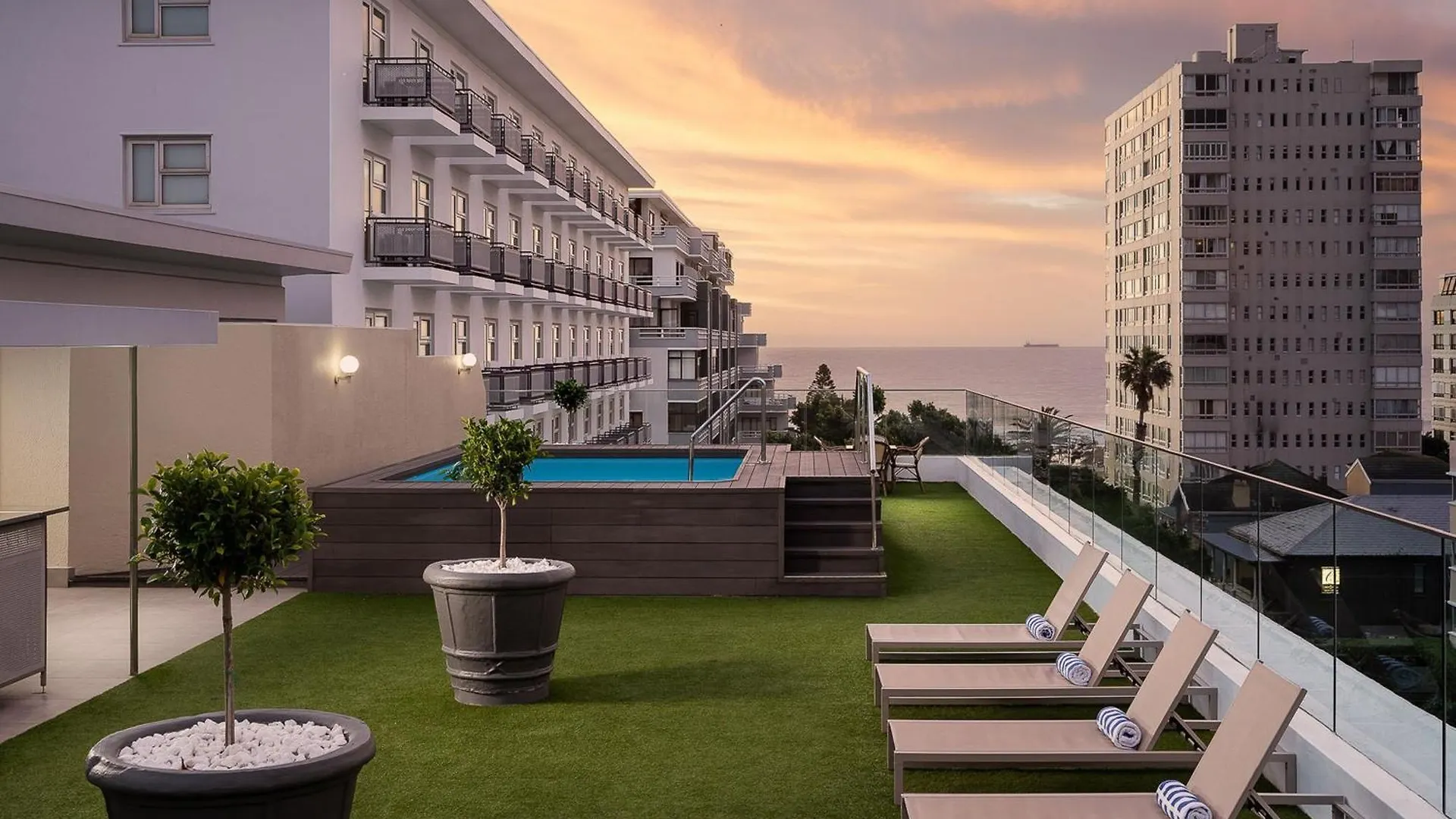 Protea Hotel By Marriott Cape Town Sea Point