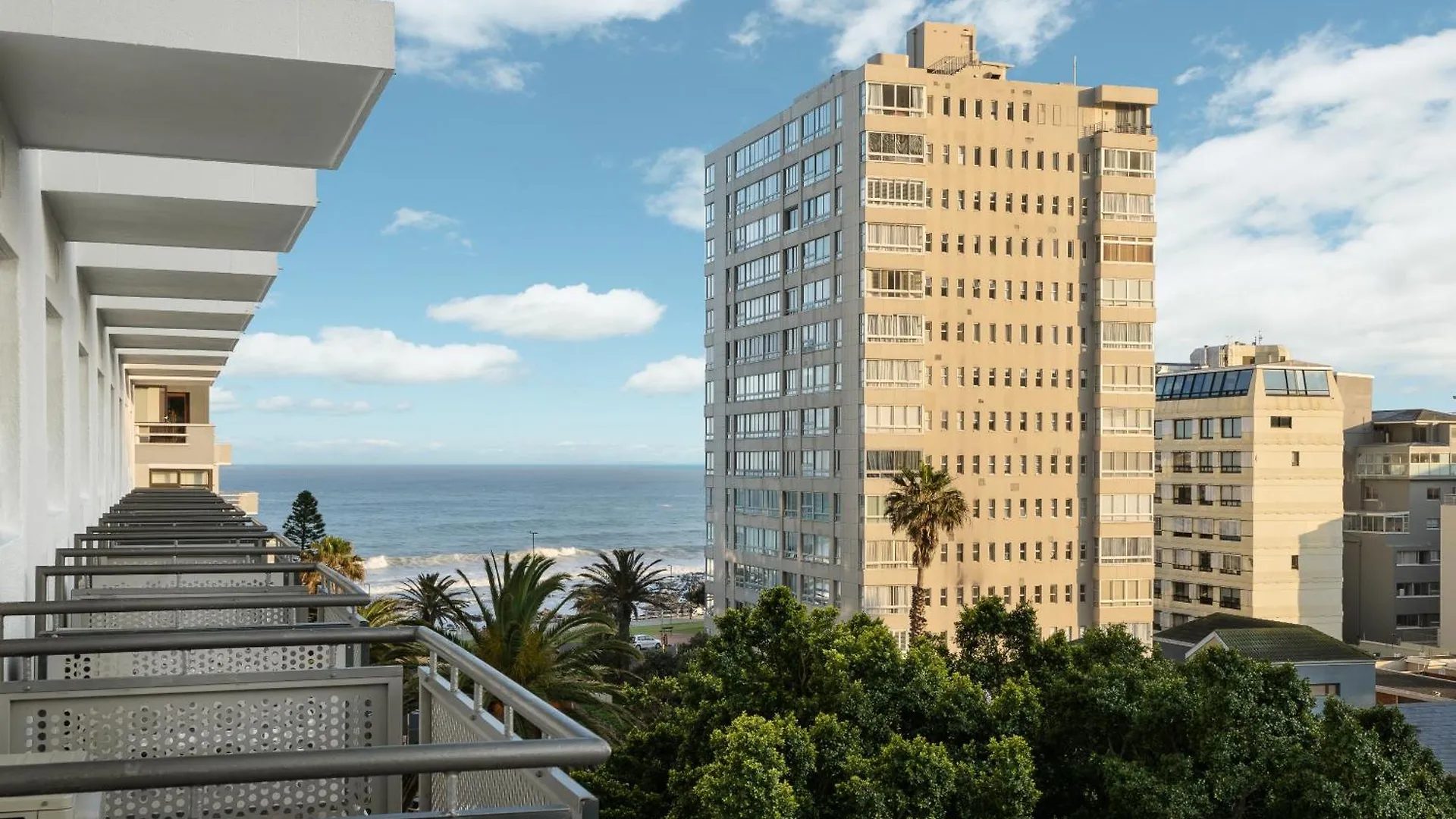 Protea Hotel By Marriott Cape Town Sea Point